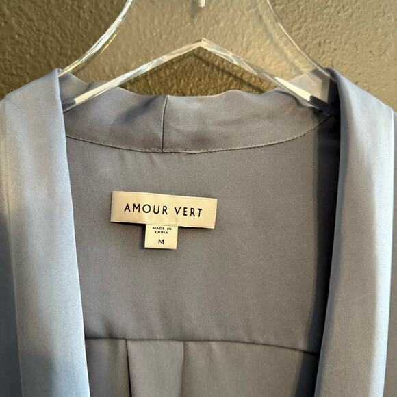 Amour Vert Faux Wrap Baby Blue Blouse Size M - Picture 4 of 6